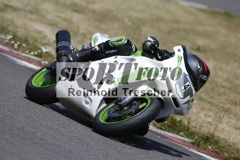 /Archiv-2023/28 05.06.2023 Moto Club Anneau du Rhin/vert-medium/4